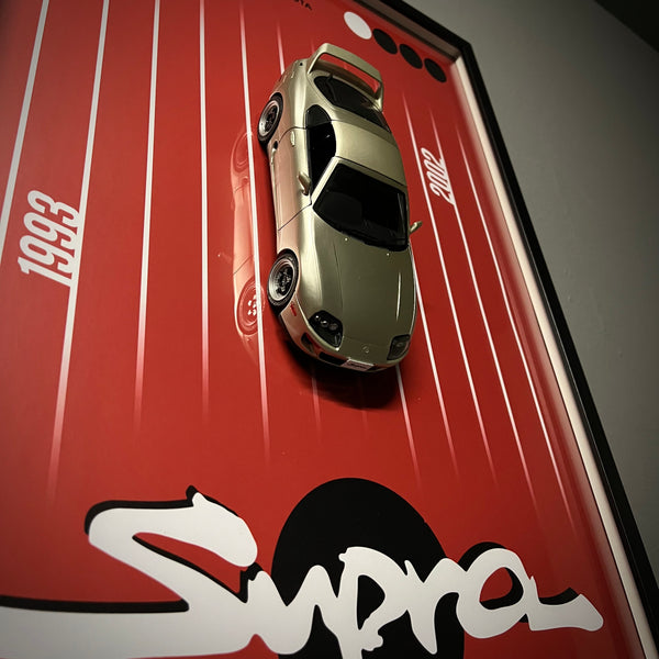 Toyota Supra MK4 - Plakat 50x70 z modelem