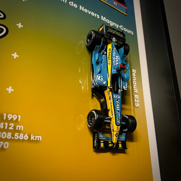 Renault R25 - Fernando Alonso - Magny-Cours - Ramka 50x50cm